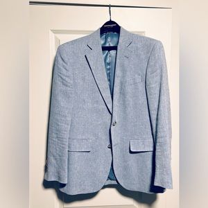 Stafford Men’s Sportscoat 38S Trim/athletic fit. Heather Blue herringbone